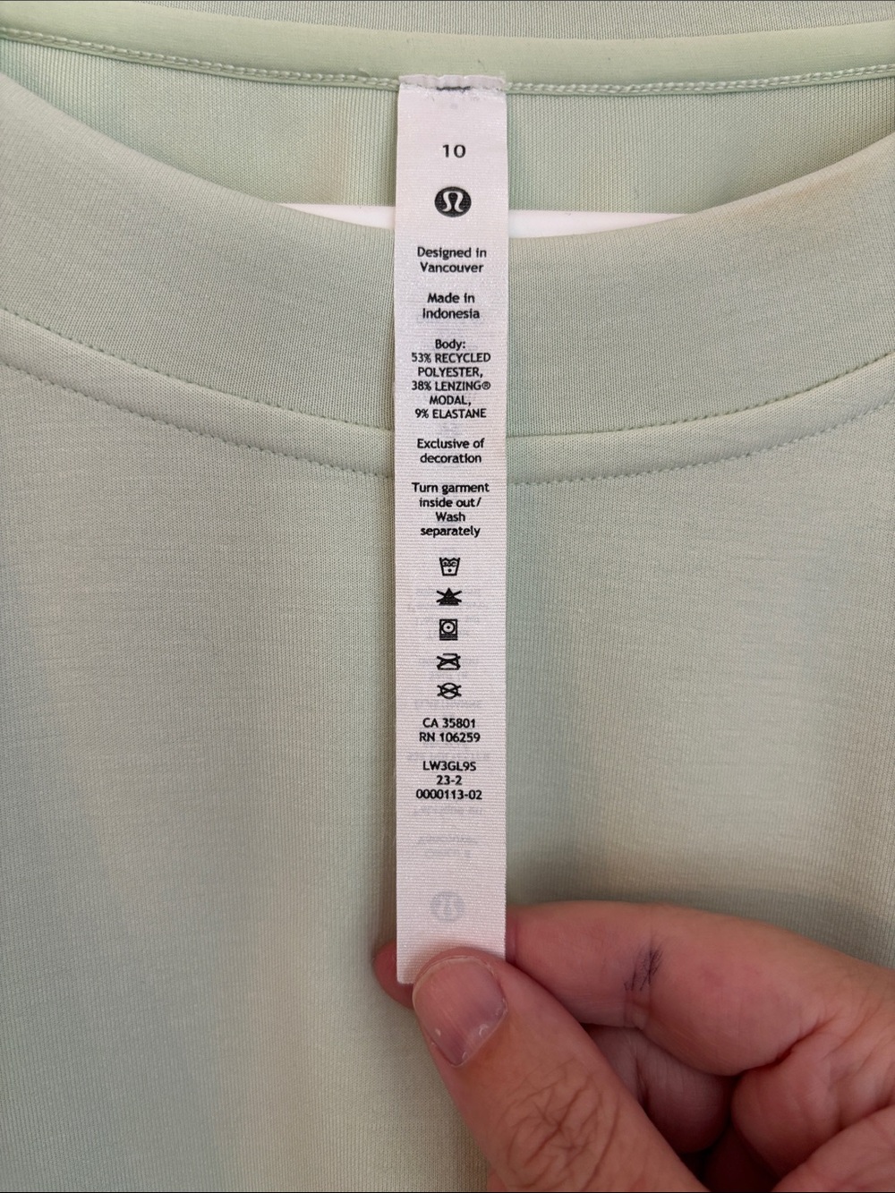 Lululemon softstreme set high rise 4” shorts and cropped sweatshirt kohlrabi 10 - Picture 5 of 16